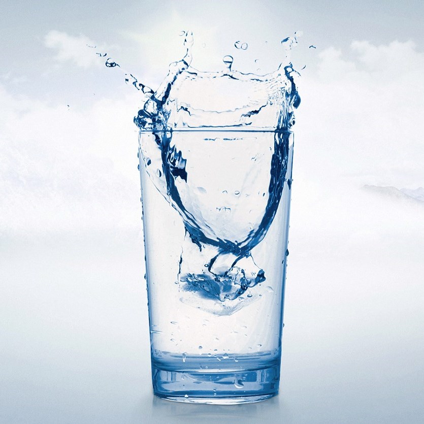 Екологічно чиста артезіанська вода